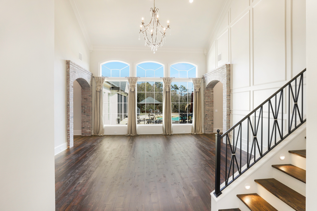 Missy Court - Image 16